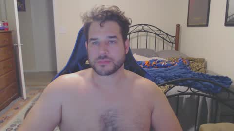 jules25 online show from December 14, 6:46 am