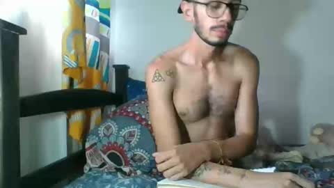 Julfigo online show from January 14, 6:28 pm