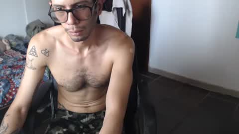 Julfigo online show from July 18, 3:39 pm