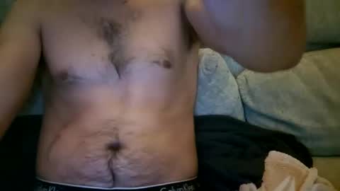 Snapshot of julian38000 chatting on October 13, 1:00 am julian38000 online show from October 13, 1:00 am