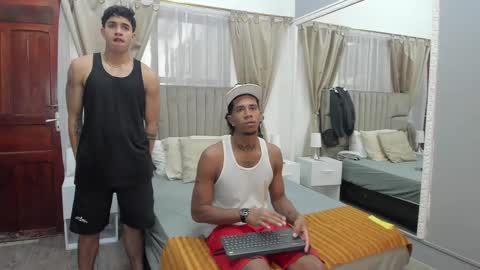 julian billy online show from December 7, 8:16 pm