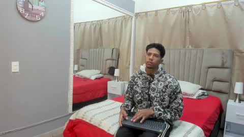 julian billy online show from January 28, 11:17 am