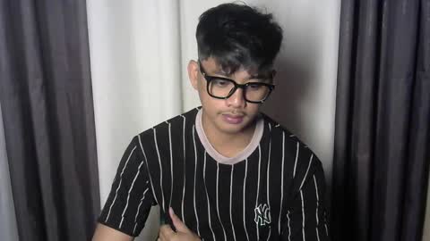 call me julz online show from February 4, 12:44 pm