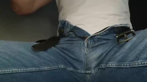 Gregor online show from December 5, 4:25 pm