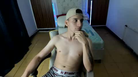 Junior Caicer online show from January 7, 1:32 am