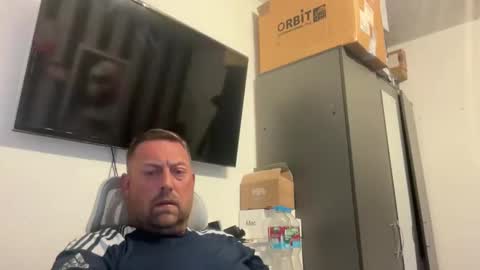 Junky online show from April 15, 5:46 pm