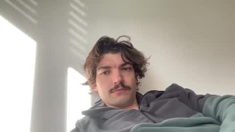 just_a_guy_with_a_big_cock online show from November 11, 9:58 am