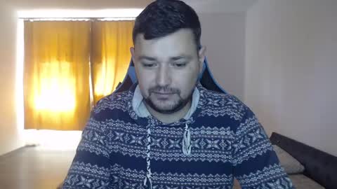 Snapshot of just_a_nice_guy_27 chatting on December 30, 11:15 am Alex online show from December 30, 11:15 am
