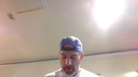 Snapshot of just_chillinwithya chatting on December 17, 4:22 pm Your Zaddy online show from December 17, 4:22 pm