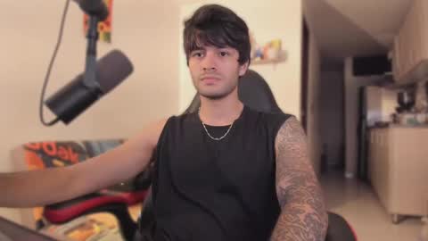 Snapshot of justin_stark1 chatting on September 13, 12:55 am Diego online show from September 13, 12:55 am