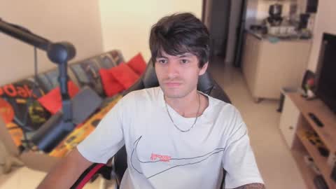 Snapshot of justin_stark1 chatting on September 18, 12:45 am Diego online show from September 18, 12:45 am