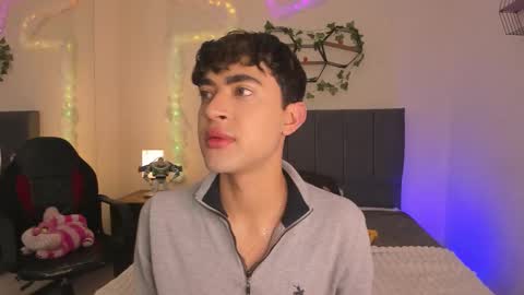 Justin online show from February 2, 11:29 am