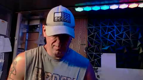 justinmoore1987 online show from June 3, 6:26 am