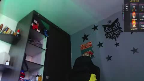 Justinsc online show from October 28, 8:00 pm