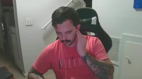 Snapshot of justintym69 chatting on February 8, 1:11 am justintym69 online show from February 8, 1:11 am