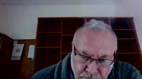 justme196756 online show from December 18, 8:27 pm