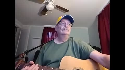 Snapshot of kabriggs136 chatting on December 9, 9:11 pm kabriggs136 online show from December 9, 9:11 pm