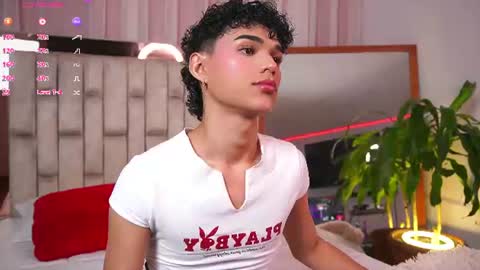 kai_onfire online show from July 13, 6:48 am