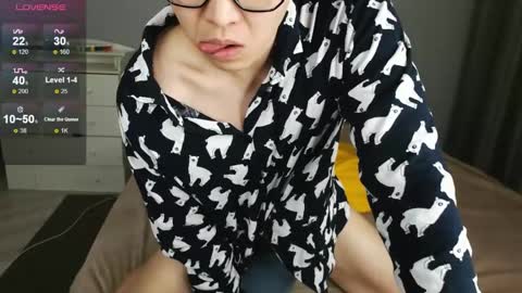 Kai Chi    TG channel ID name KaiChicken online show from April 6, 8:31 pm