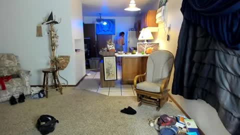 Kaiku77 online show from October 25, 5:09 am