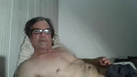 kalifornia91666 online show from January 2, 9:22 am