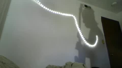 kalifornia91666 online show from December 7, 6:59 pm