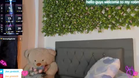 camilo  independent model online show from October 4, 4:12 pm