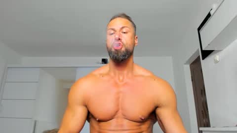 Kane OF strongkane online show from December 28, 4:30 pm