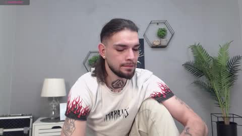 Kane online show from February 19, 10:39 pm