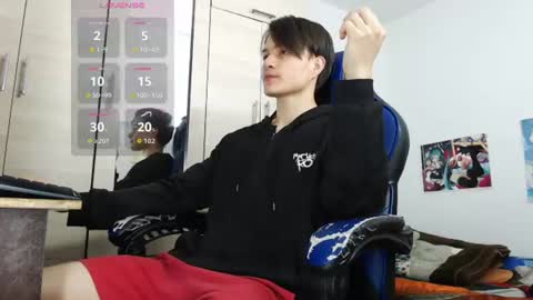 andres online show from June 28, 12:33 pm