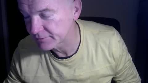 Robbie online show from January 10, 6:29 am