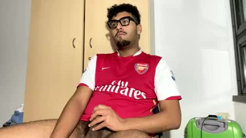 Snapshot of karim03larbi chatting on January 20, 9:11 pm karim03larbi online show from January 20, 9:11 pm