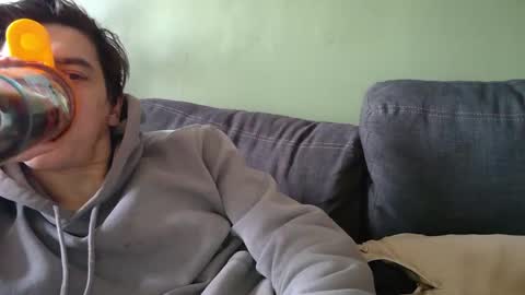 Karl online show from March 9, 6:21 pm