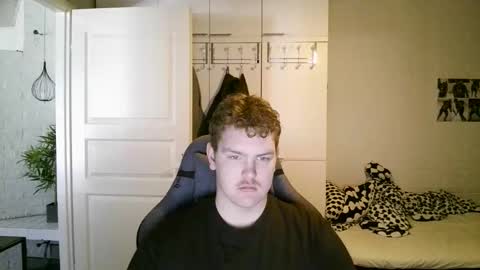 Aatu online show from April 20, 6:27 am