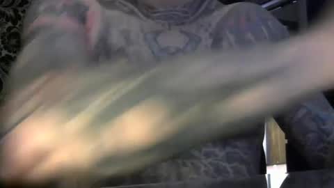 Snapshot of keeeeeeeeeeeeef chatting on March 1, 4:22 pm keeeeeeeeeeeeef online show from March 1, 4:22 pm