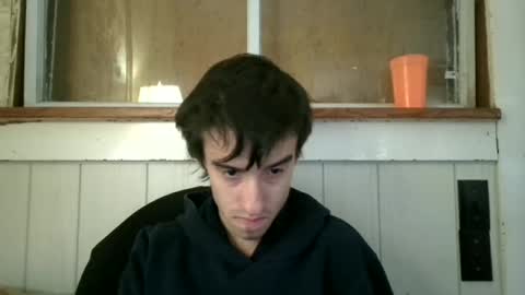 Snapshot of keegang34 chatting on October 18, 7:52 pm keegang34 online show from October 18, 7:52 pm