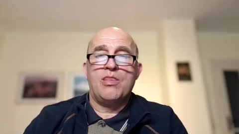 keilie1 online show from March 2, 9:11 pm