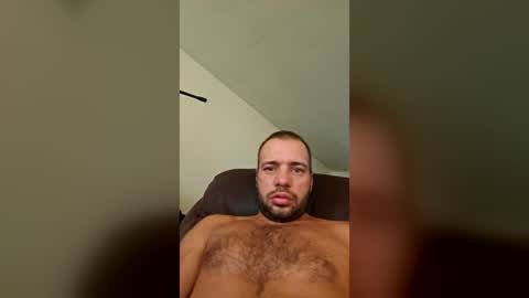 kelkechosse online show from August 9, 8:25 pm