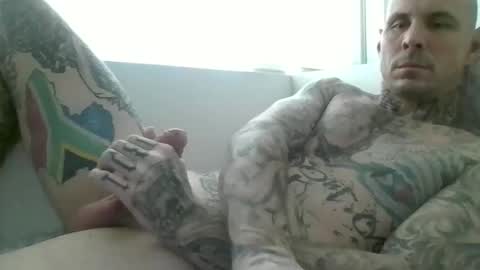 kellyb23 online show from December 4, 3:19 pm