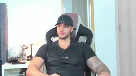 ken_mailik online show from October 30, 5:31 am