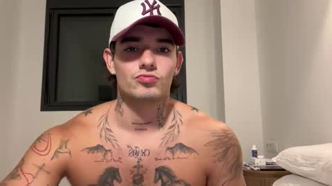 luis carlos esteban online show from October 25, 3:47 pm