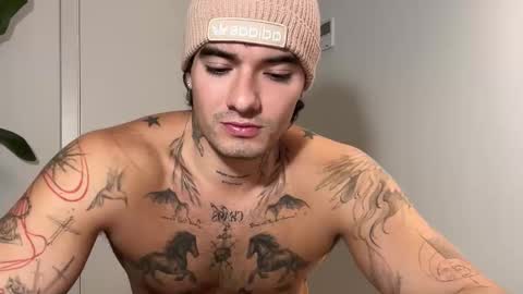 luis carlos esteban online show from November 20, 5:34 pm