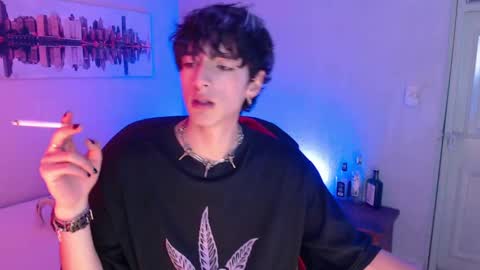 Snapshot of kenny__hot chatting on January 24, 2:51 pm kenny online show from January 24, 2:51 pm