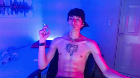 Snapshot of kenny__hot chatting on February 6, 10:43 pm kenny online show from February 6, 10:43 pm