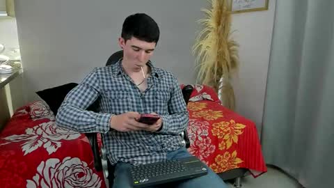 Santiago online show from March 21, 5:11 am