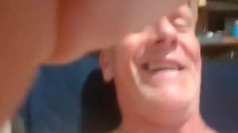 kerikpeter online show from April 4, 12:24 pm