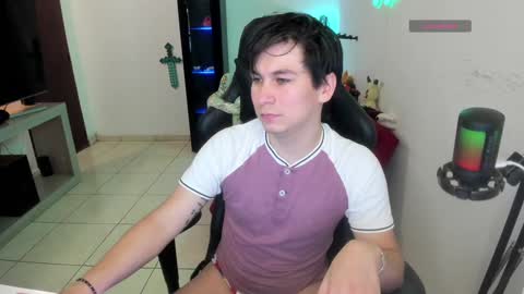 Kevin online show from December 3, 11:46 pm