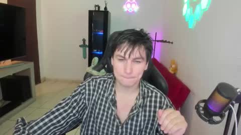 Kevin online show from February 24, 11:27 pm