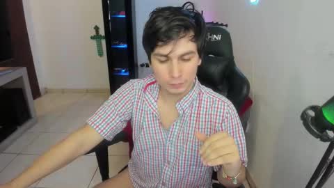 Kevin online show from October 25, 12:01 am