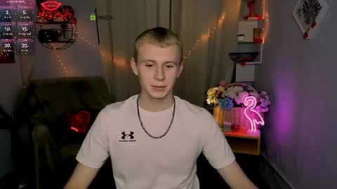 kevin_nix_ online show from February 21, 9:27 pm